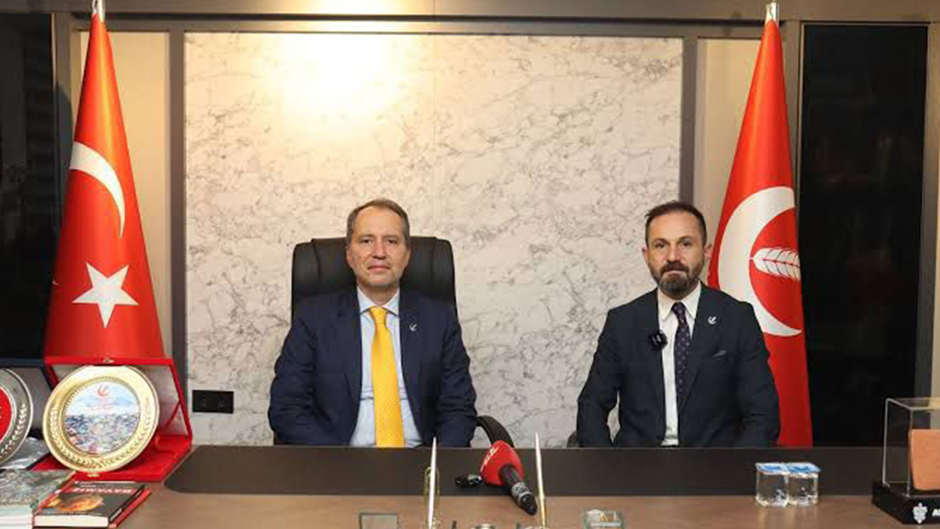 Yeniden Refah Partisi Kayseri İl Başkanı Ali Özcan Kayseri Valiliği Tarafından Düzenlenen Cumhuriyet Bayramı Resepsiyonuna katıldı.